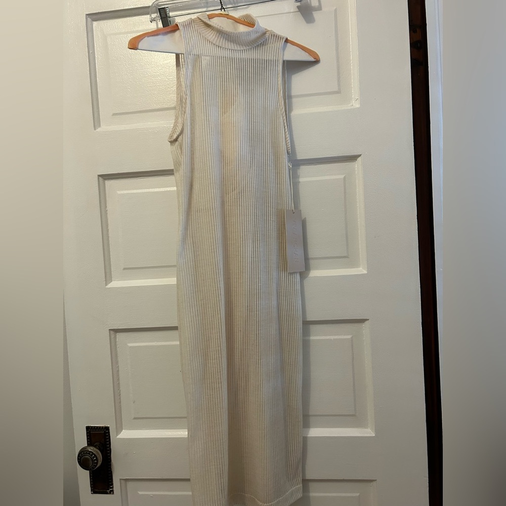 Sleeveless Knit Dress Vivian Chan
